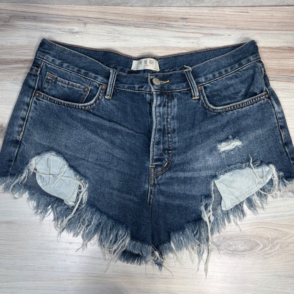 We The Free Free People‎ Byron Bay Denim Cut Off Shorts 28 Distressed Jean Short